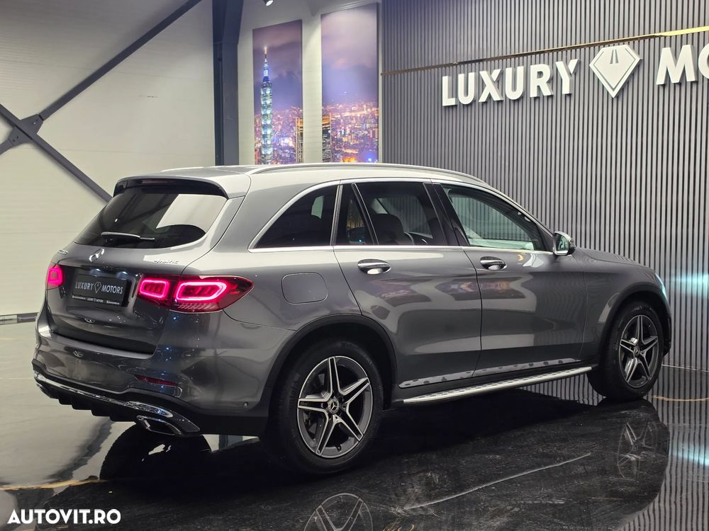 Mercedes-Benz GLC 220 d 4MATIC 9G-TRONIC AMG Line - 4