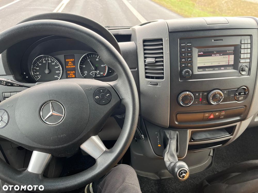Mercedes-Benz SPRINTER - 5