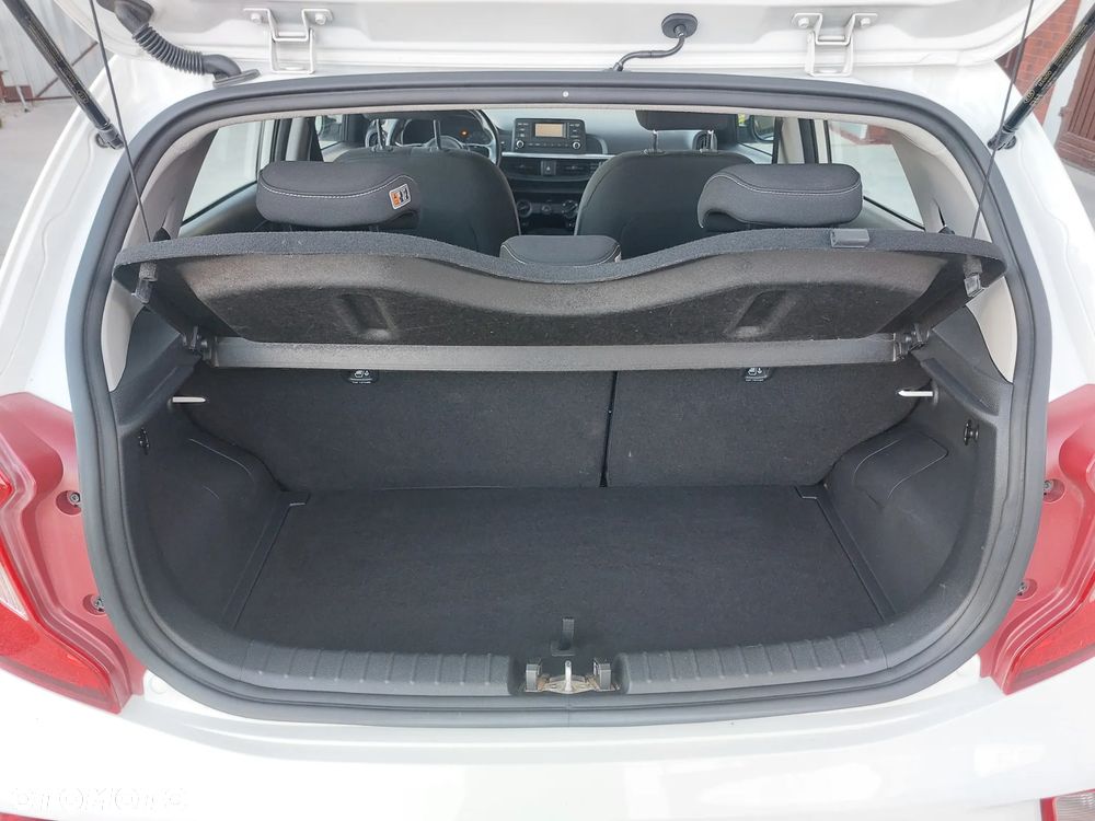 Kia Picanto - 16