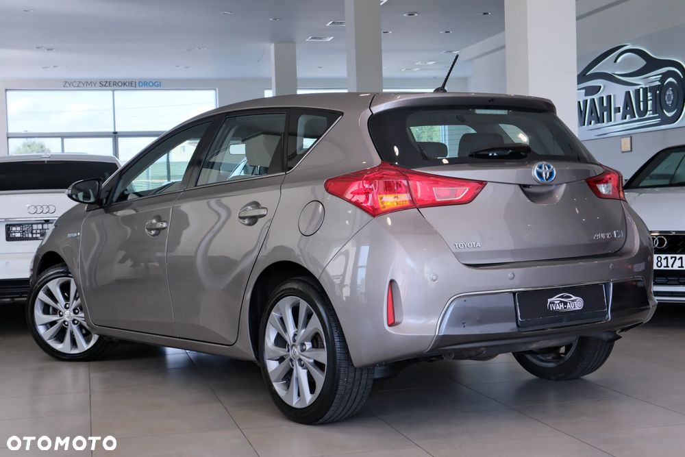 Toyota Auris 1.8 HSD Prestige - 14