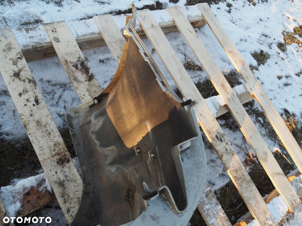 Zderzak tył tylny Renault Megane II Lift Kombi TED11 - 9