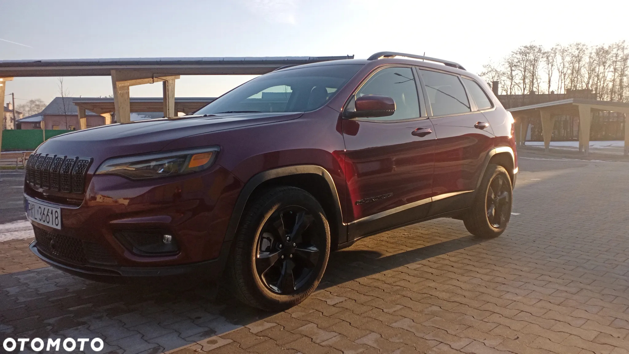 Jeep Cherokee - 4