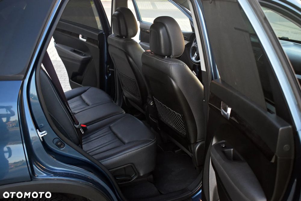 Kia Sorento 2.4 GDI XL 7os - 35