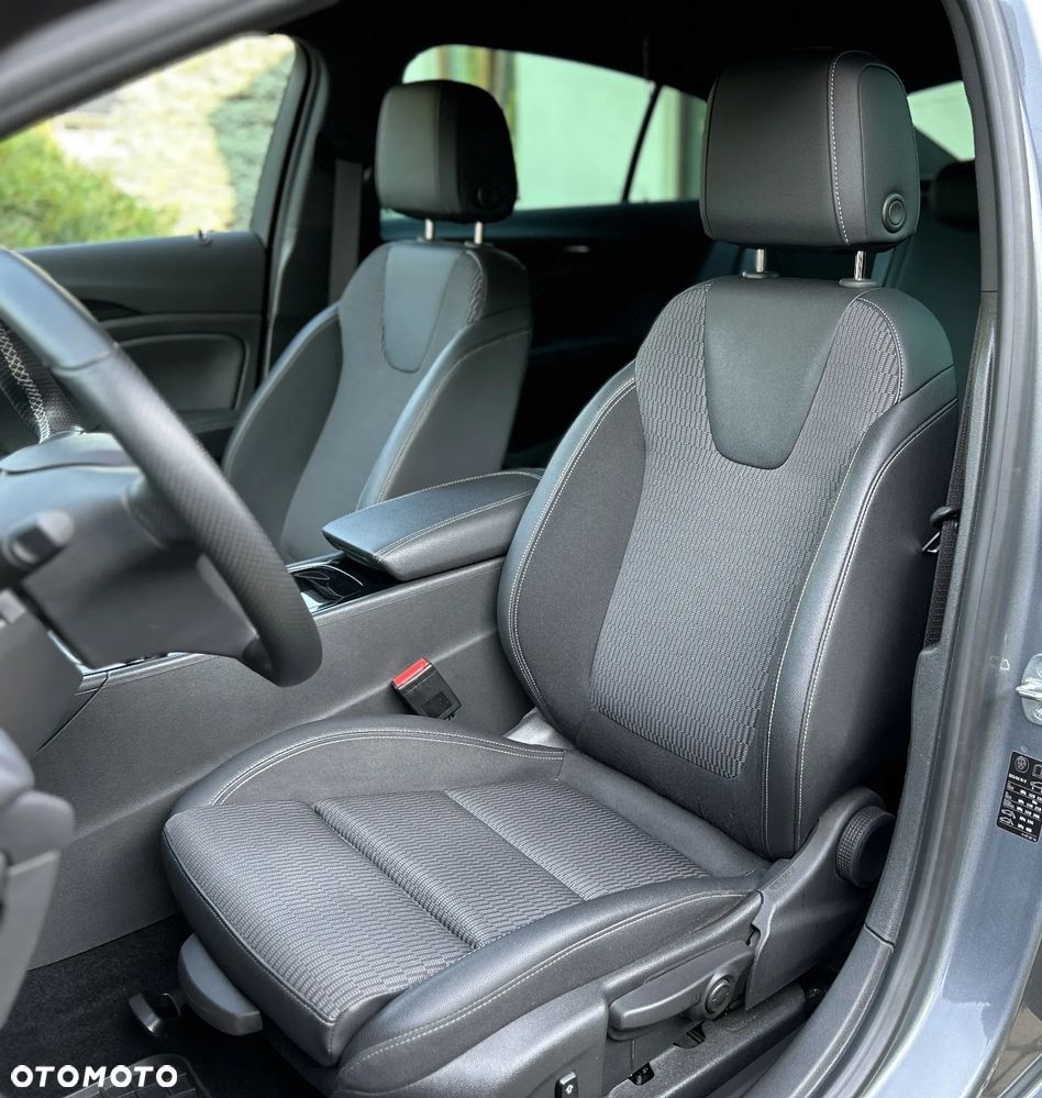 Opel Insignia 2.0 CDTI GS Line S&S - 13