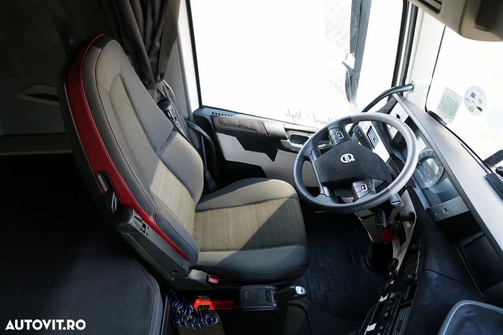 Volvo FH 500 / SOLO / 6X2 / I-PARK COOL / DHOLLANDIA LIFT / PUNTE RIDICATĂ / DIRECȚIE / PODEA REZISTENTĂ - 29