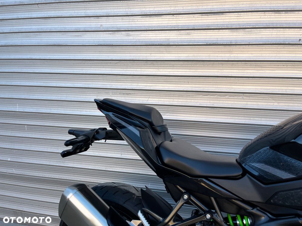 Kawasaki Ninja 400 - 36