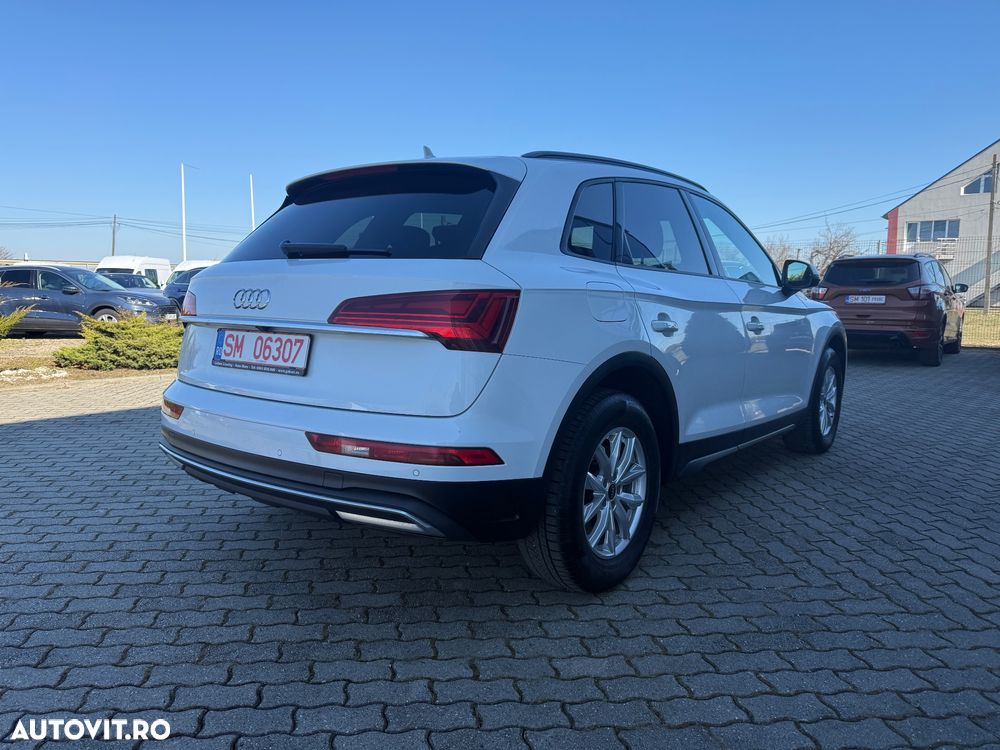 Audi Q5 40 TDI quattro S tronic sport - 11