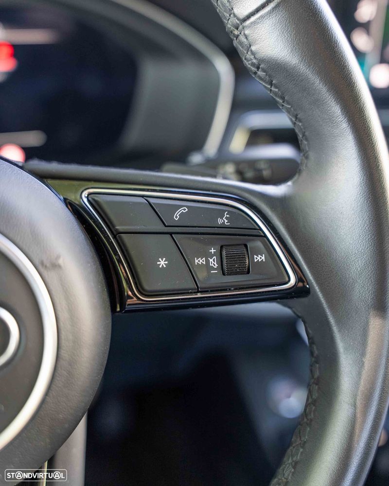 Audi A4 40 TFSI S tronic - 21