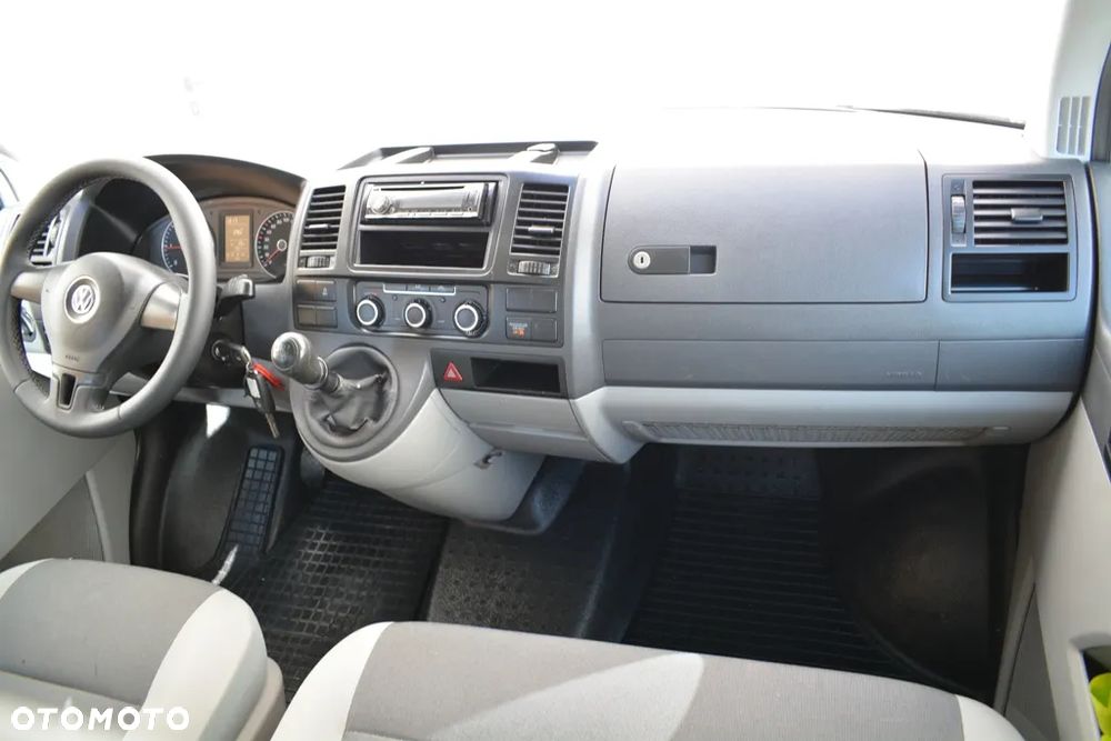 Volkswagen TRANSPORTER T5 LIFT - 24