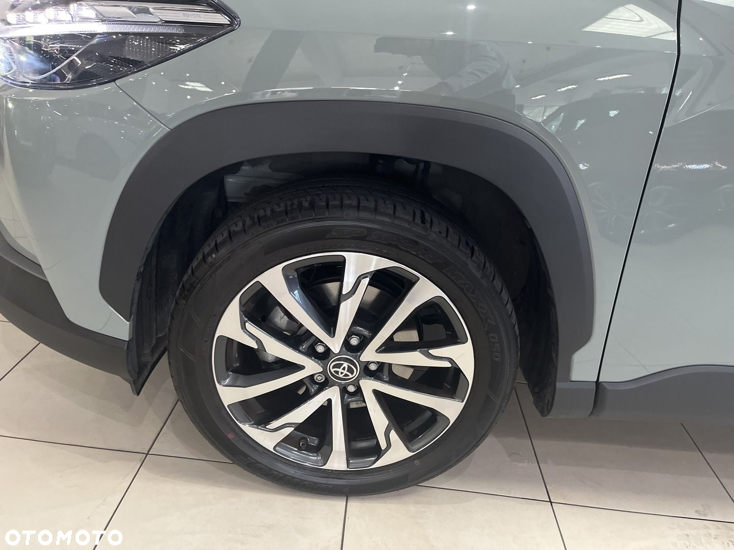 Toyota Corolla Cross 1.8 Hybrid Style - 11