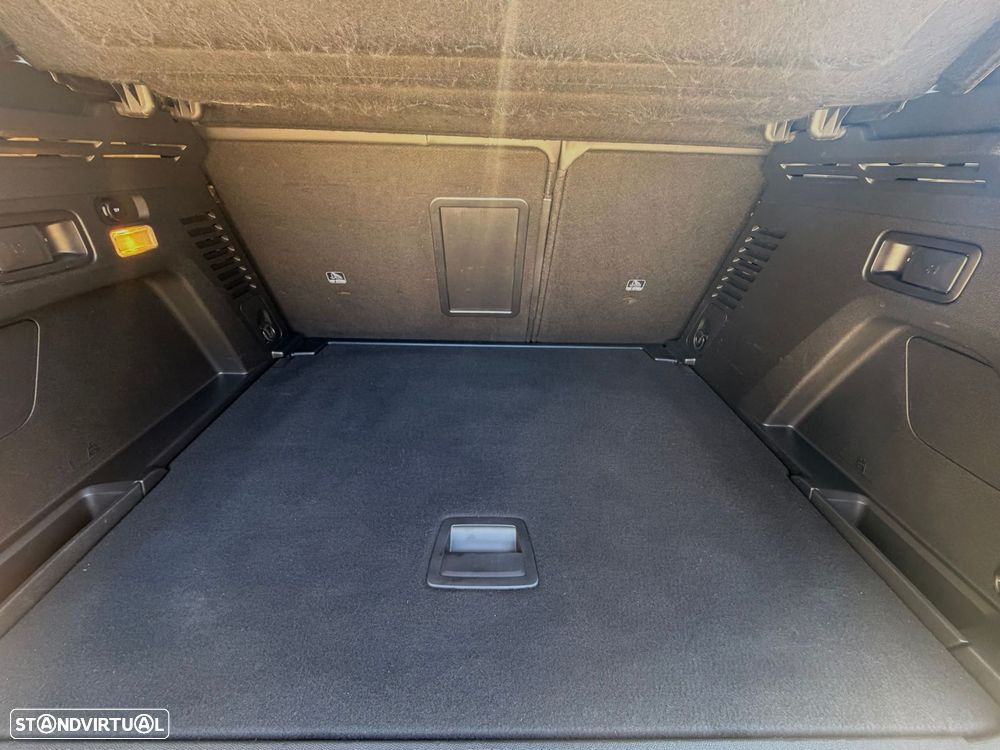 Peugeot 3008 1.2 PureTech Allure EAT6 - 23