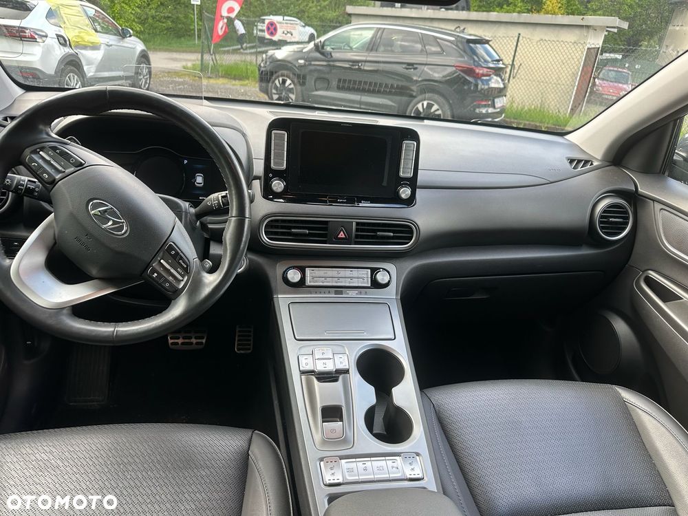 Hyundai Kona - 7