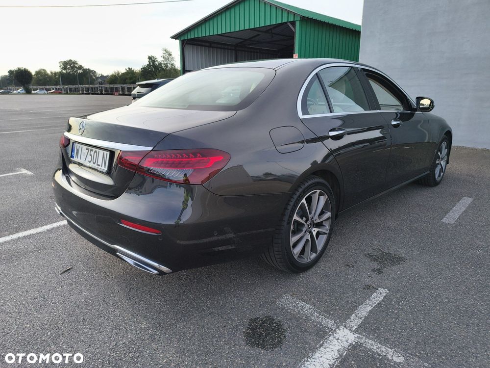 Mercedes-Benz Klasa E 220 d 4-Matic Avantgarde - 3