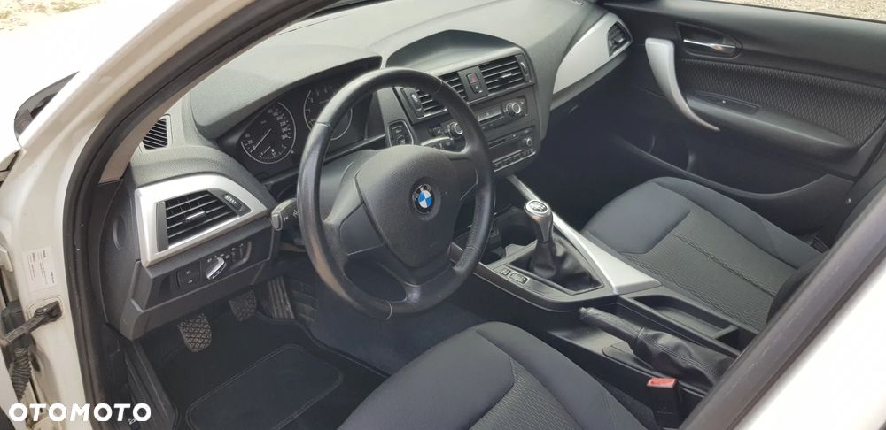 BMW Seria 1 - 10