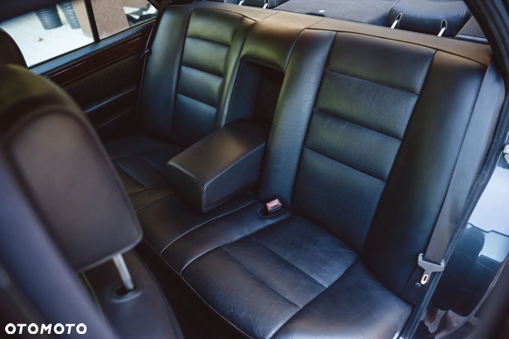 Mercedes-Benz Klasa E - 18