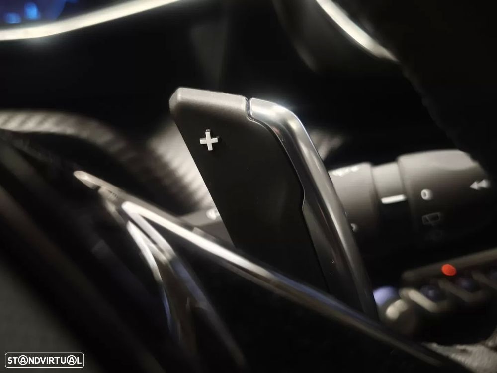 Peugeot 2008 PureTech 130 EAT8 Allure - 15