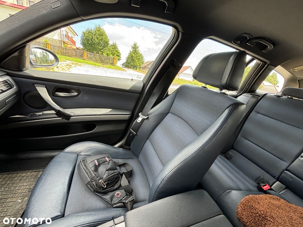 BMW Seria 3 320d - 7