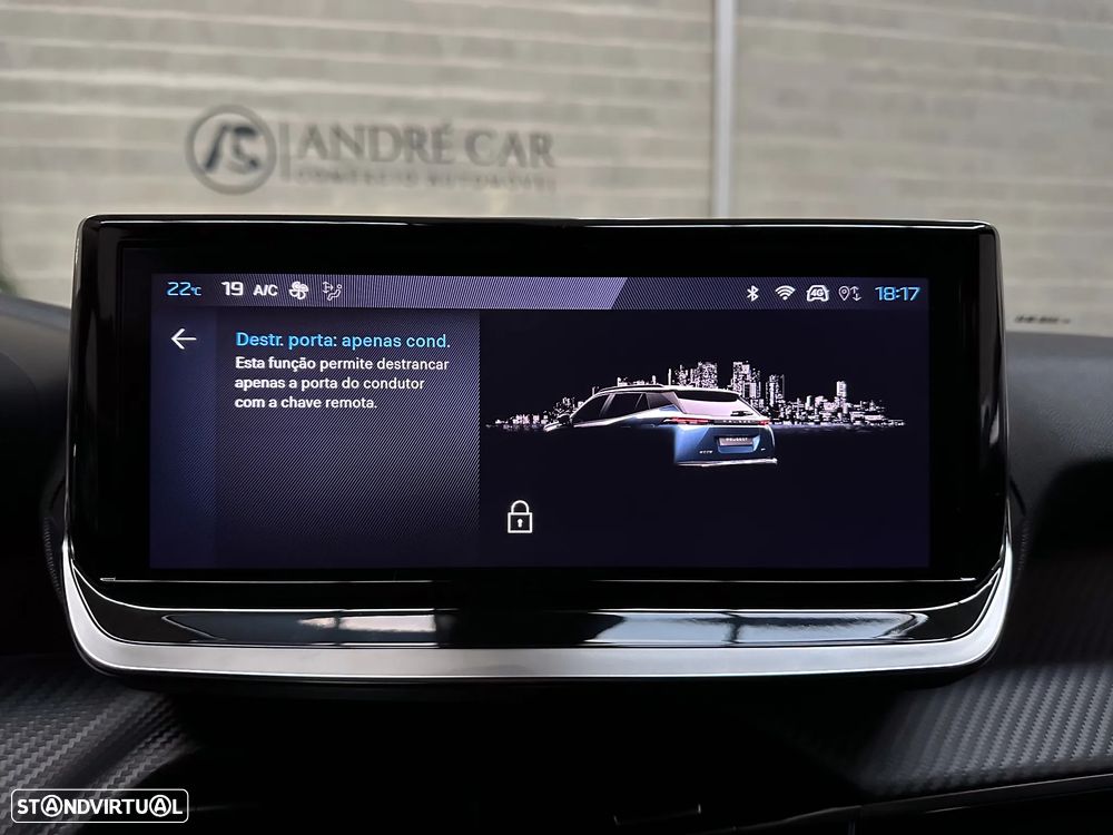 Peugeot 2008 1.2 PureTech Allure - 26