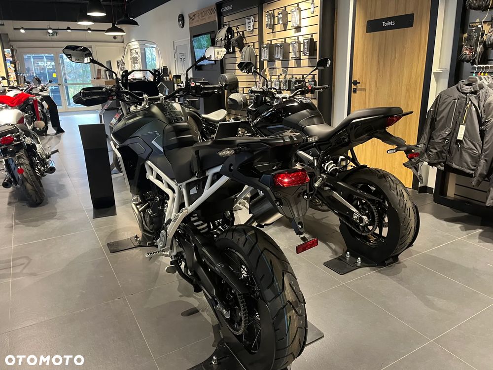 Triumph Tiger - 5