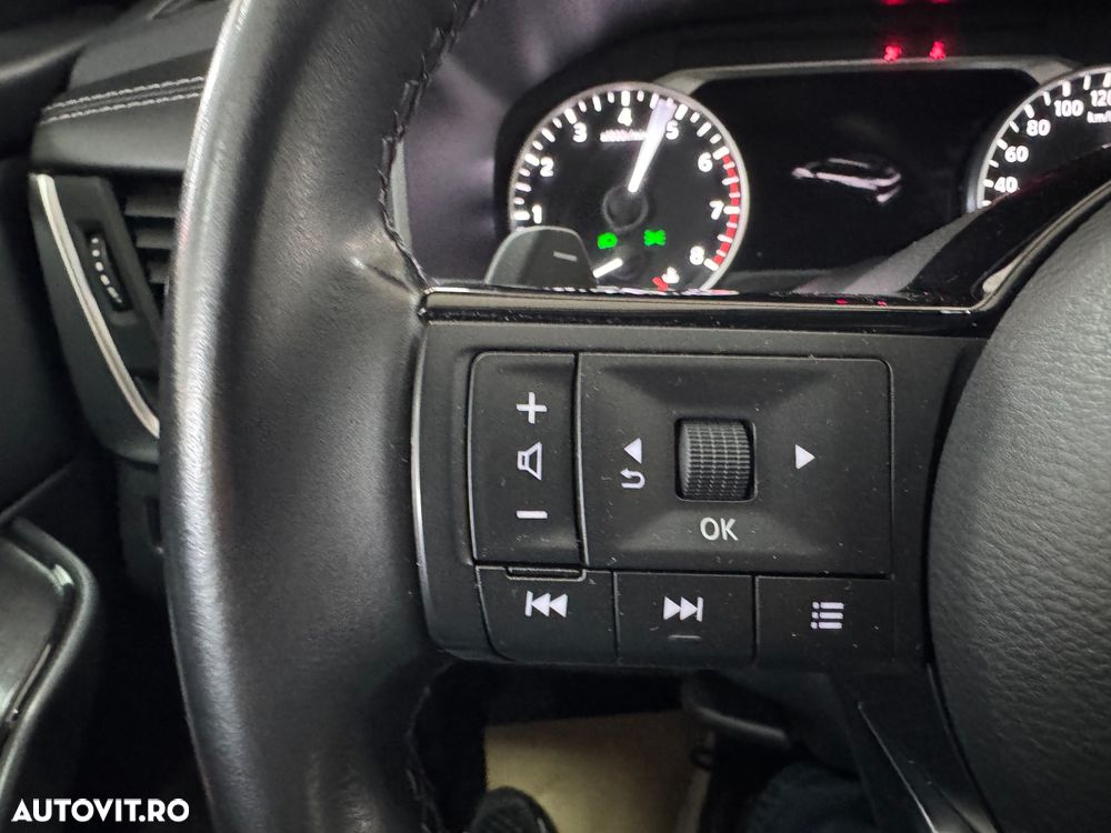 Nissan Qashqai 1.3 DIG-T MHEV Xtronic N-Connecta - 29