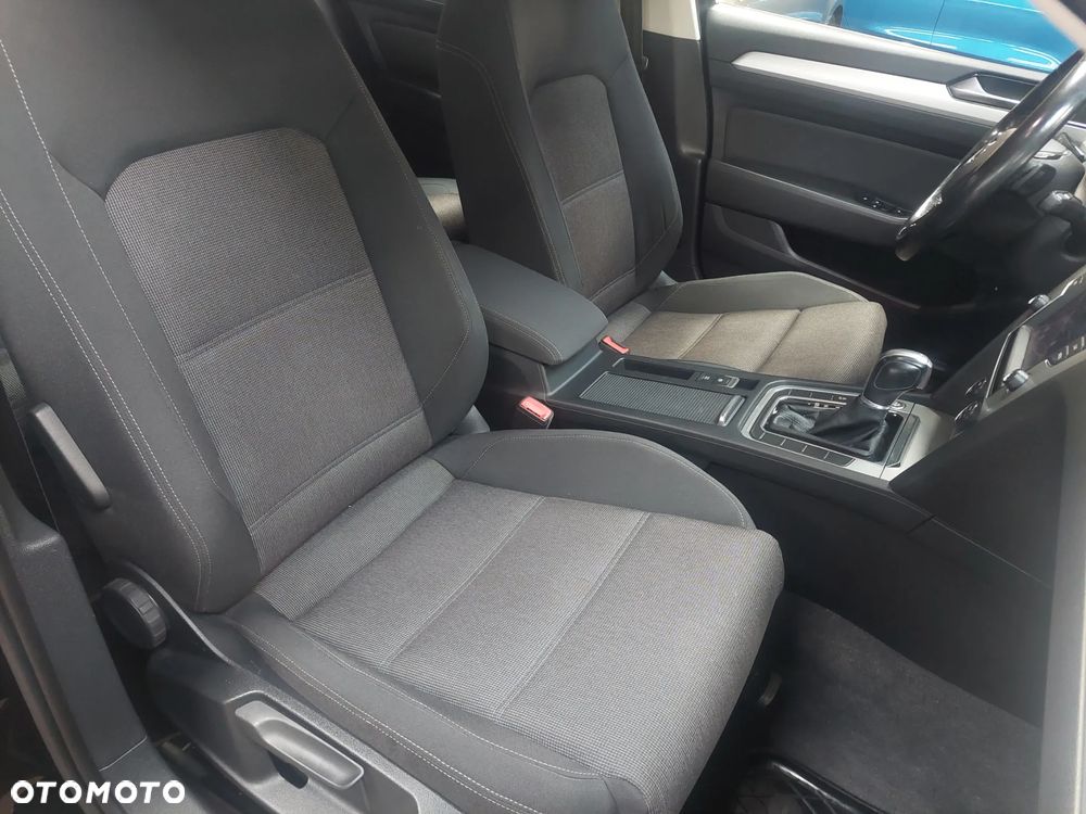 Volkswagen Passat 2.0 TDI BMT Comfortline DSG7 - 5