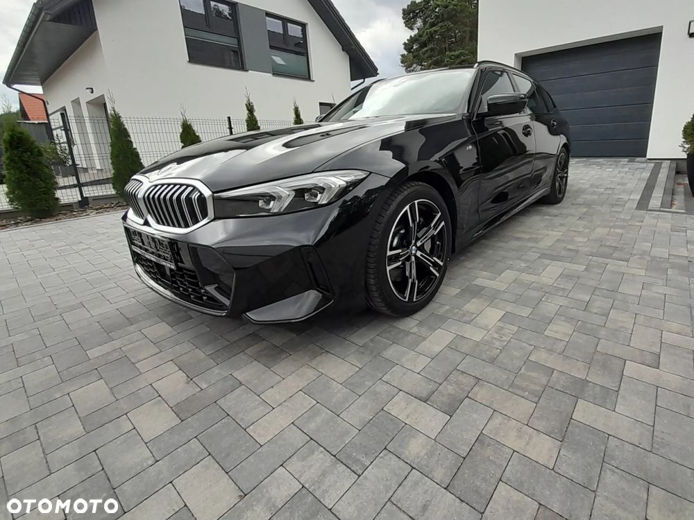 BMW Seria 3 330i xDrive M Sport - 3