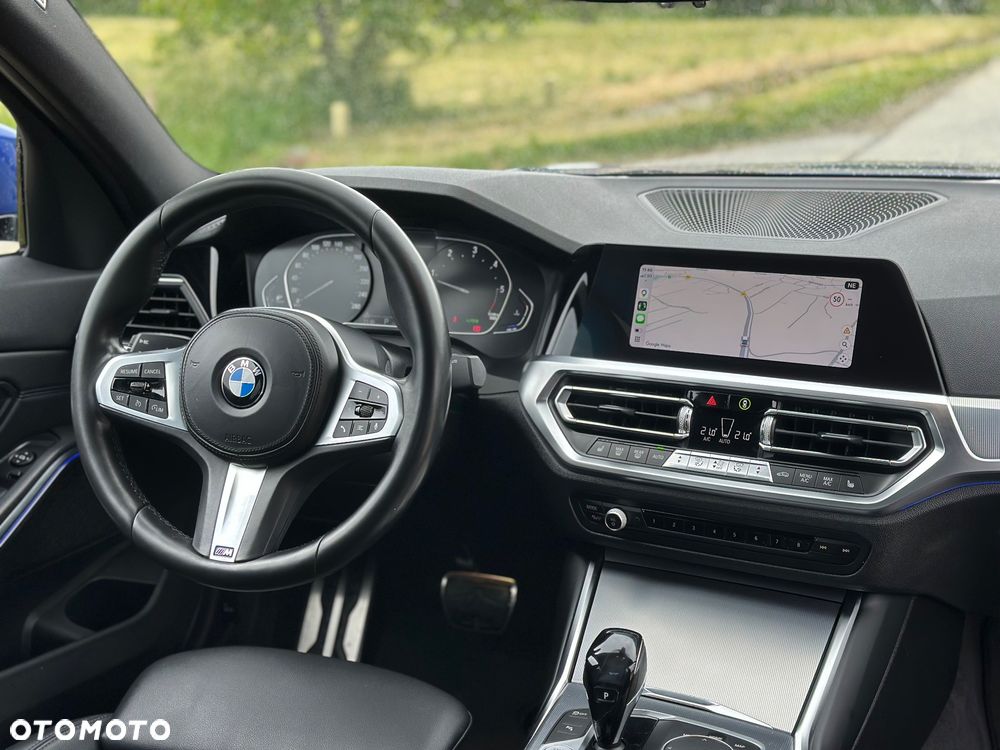 BMW Seria 3 318d M Sport - 8