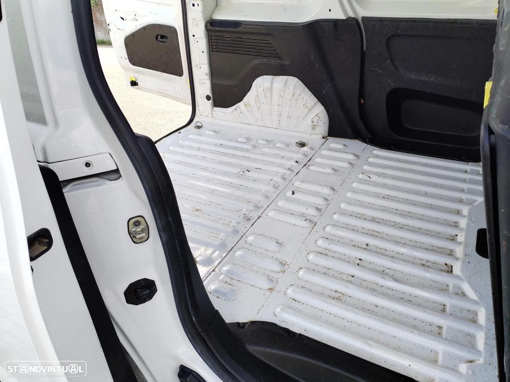 Peugeot Partner 1.5HDI iva incluido 3LG - 8