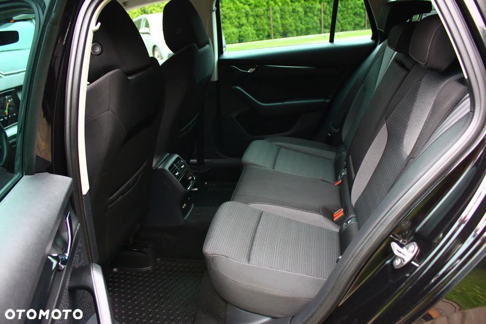 Skoda Octavia 1.4 TSI DSG Style - 34