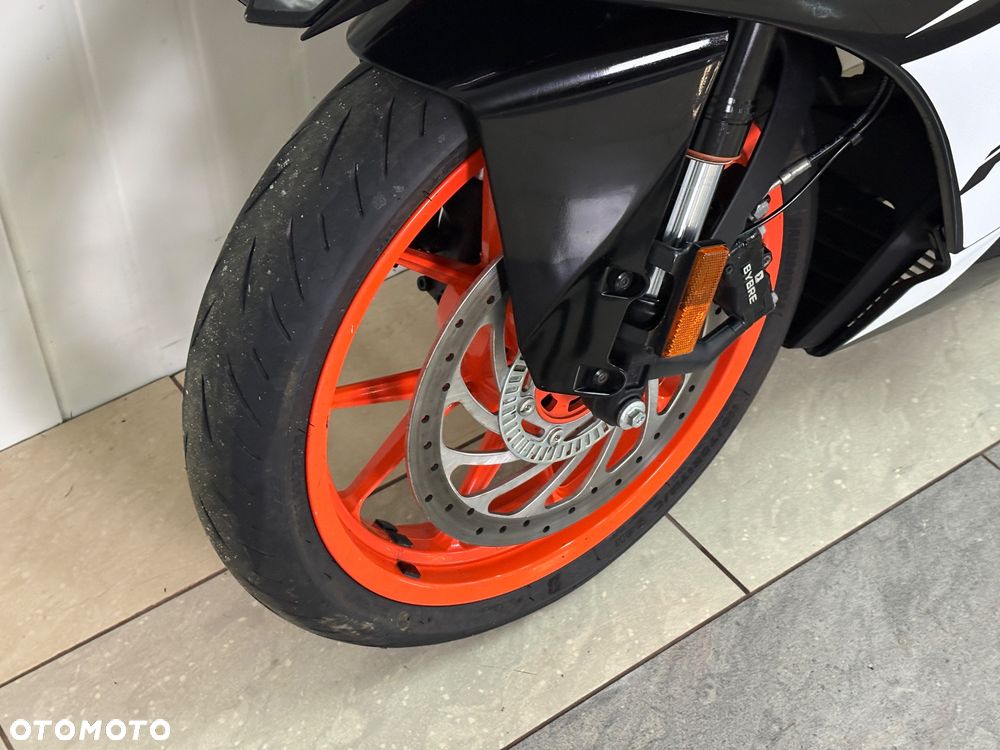 KTM RC 390 - 12