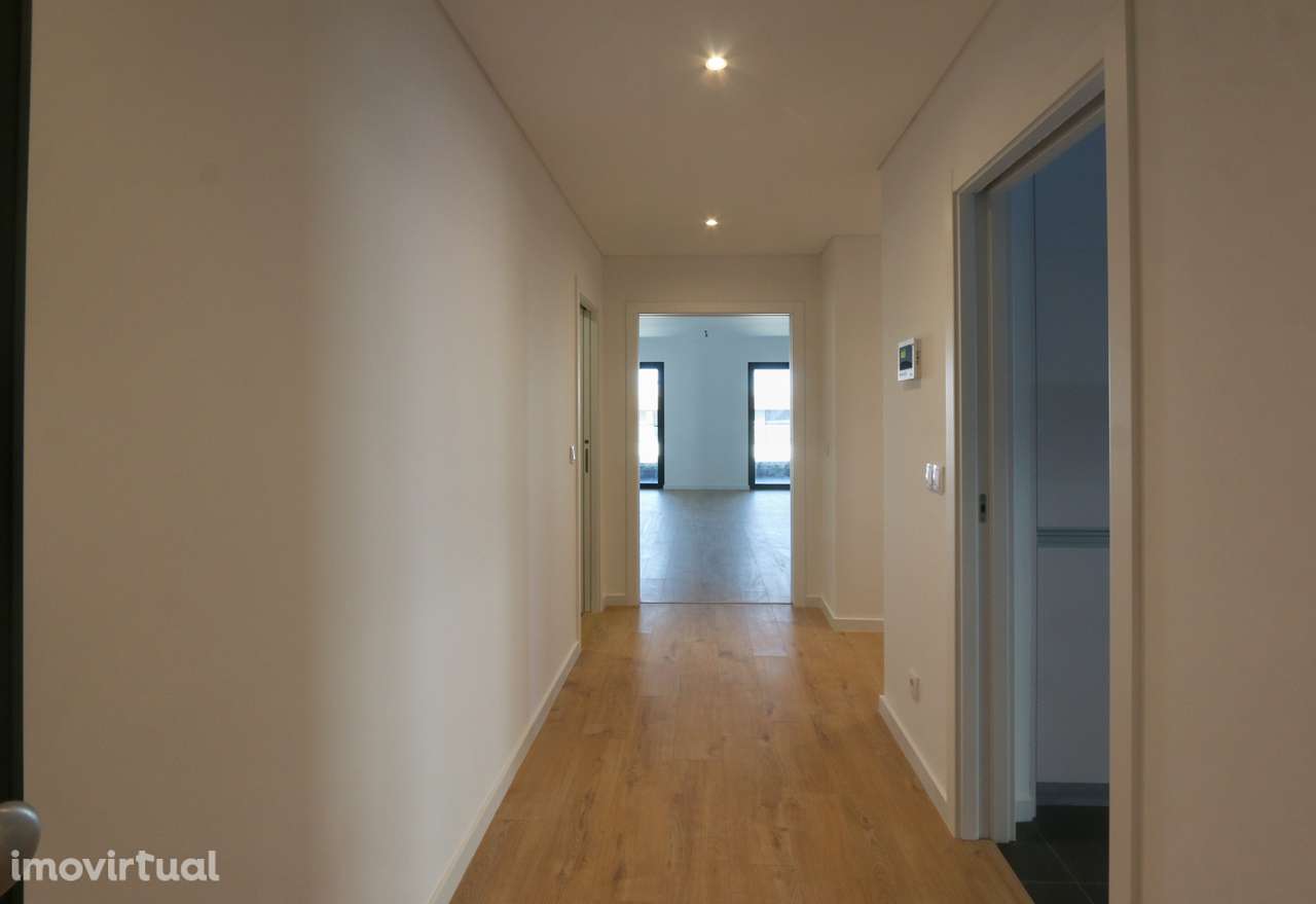 Apartamento  3 assoalhadas a estrear na urbanização Sky City! - Grande imagem: 4/30