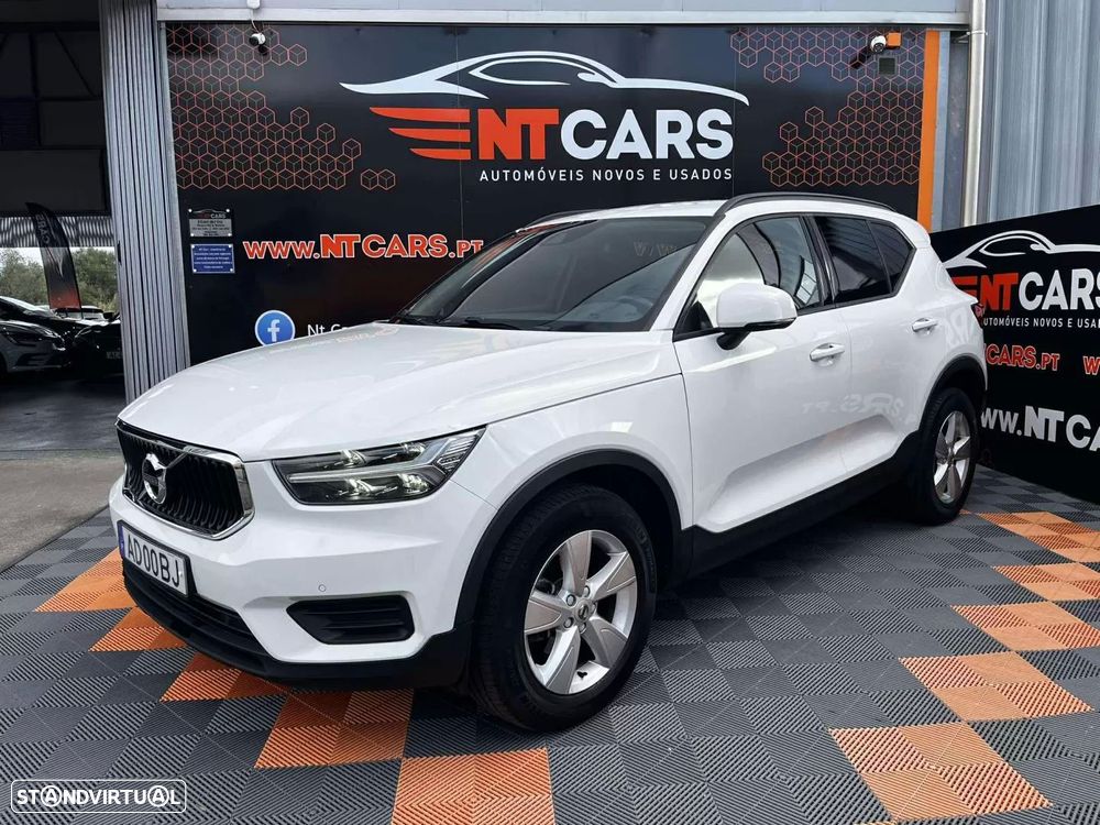 Volvo XC 40 2.0 D3 Momentum Core - 1