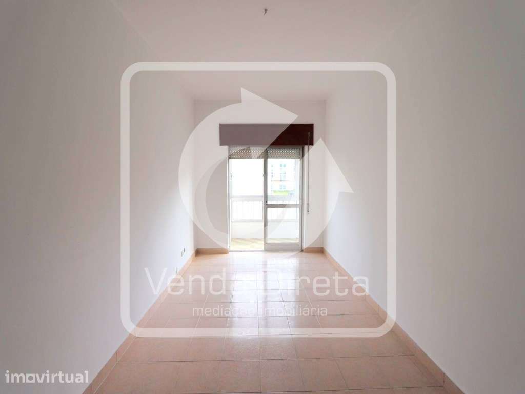 Apartamento T3 com 97 m² na Moita | Excelente Localização e Bons Ac... - Grande imagem: 2/21