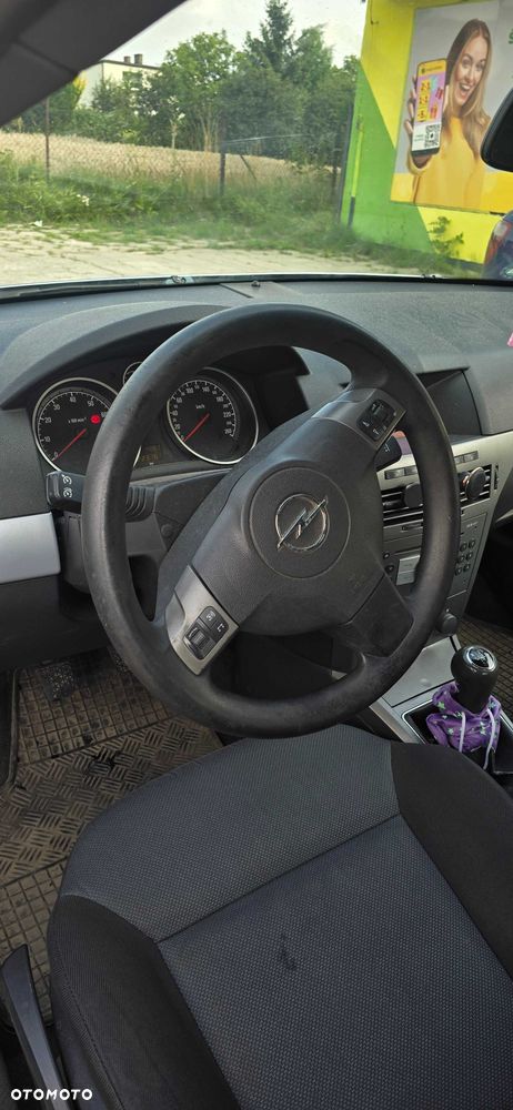 Opel Astra 2004 photo 4