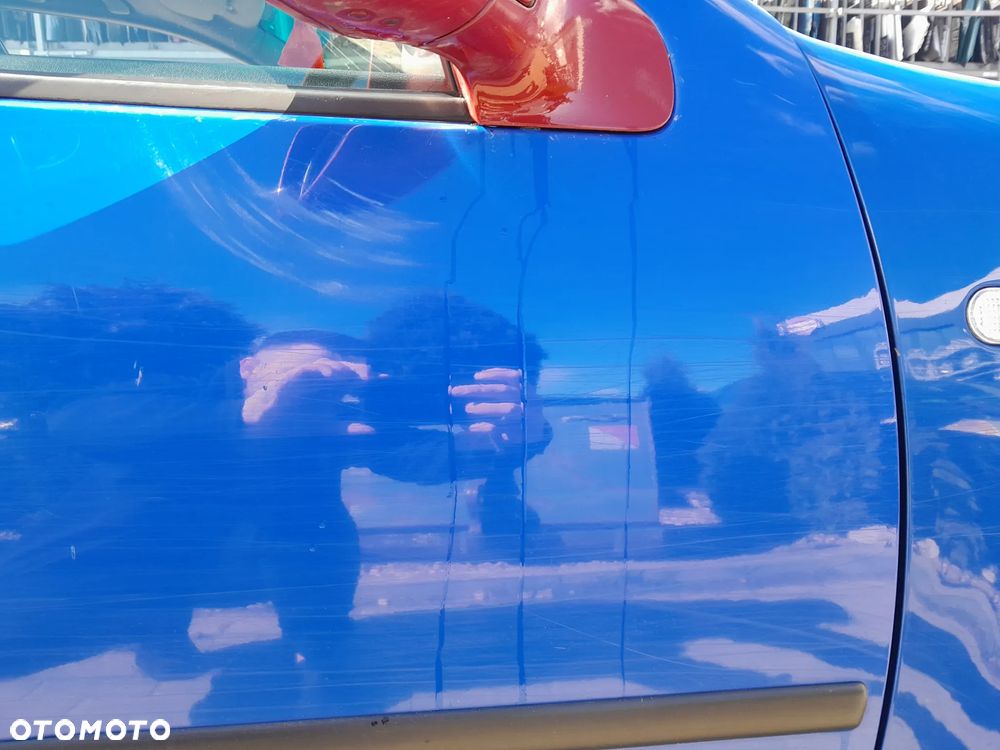 VW BORA DRZWI PRAWE PRZEDNIE PRAWY PRZÓD KOLOR: LW5Z - 3