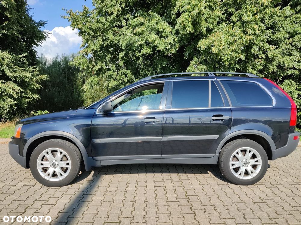 Volvo XC 90 - 1