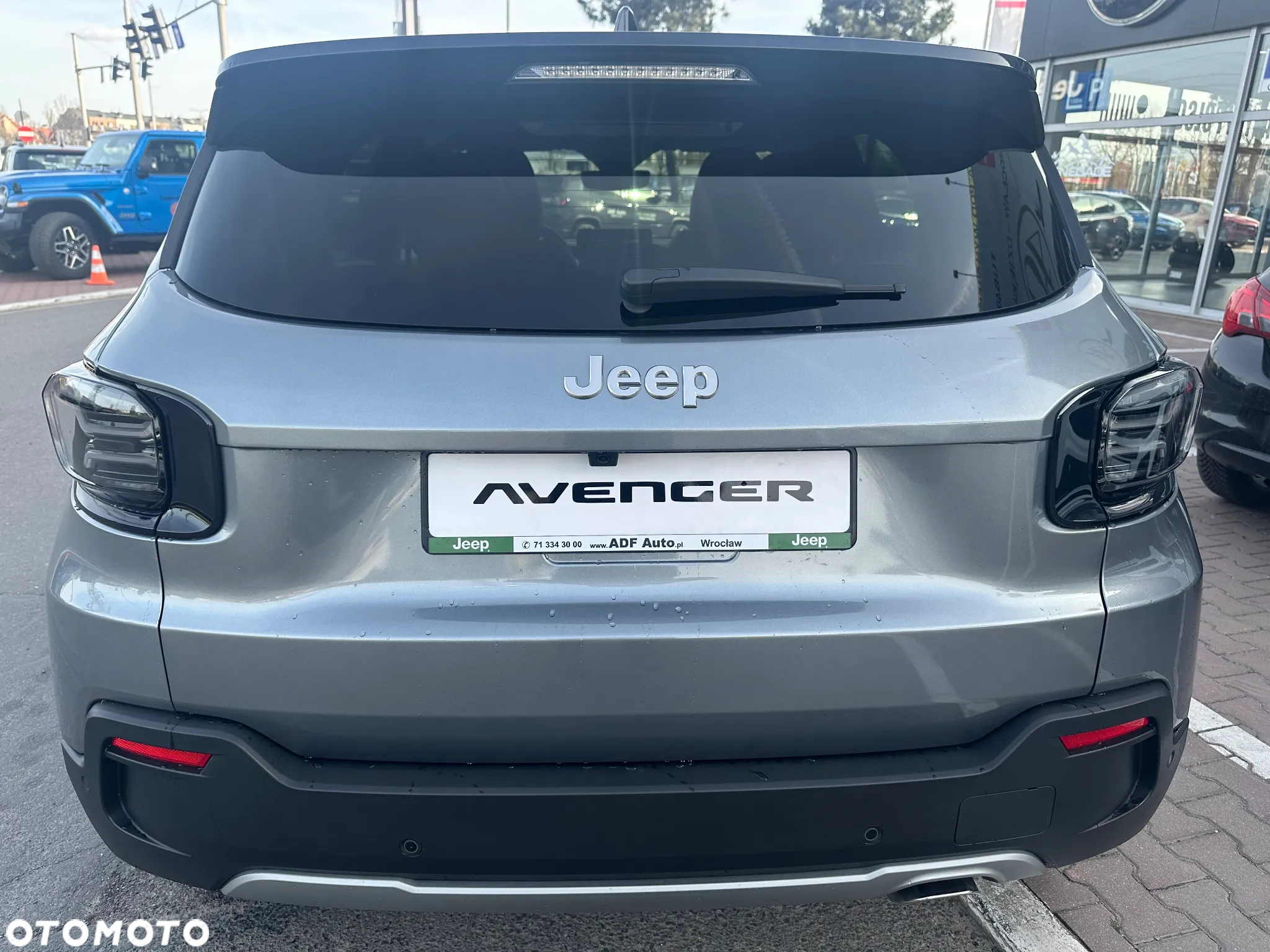 Jeep Avenger 1.2 T3 mHEV Summit FWD eDCT6 - 5