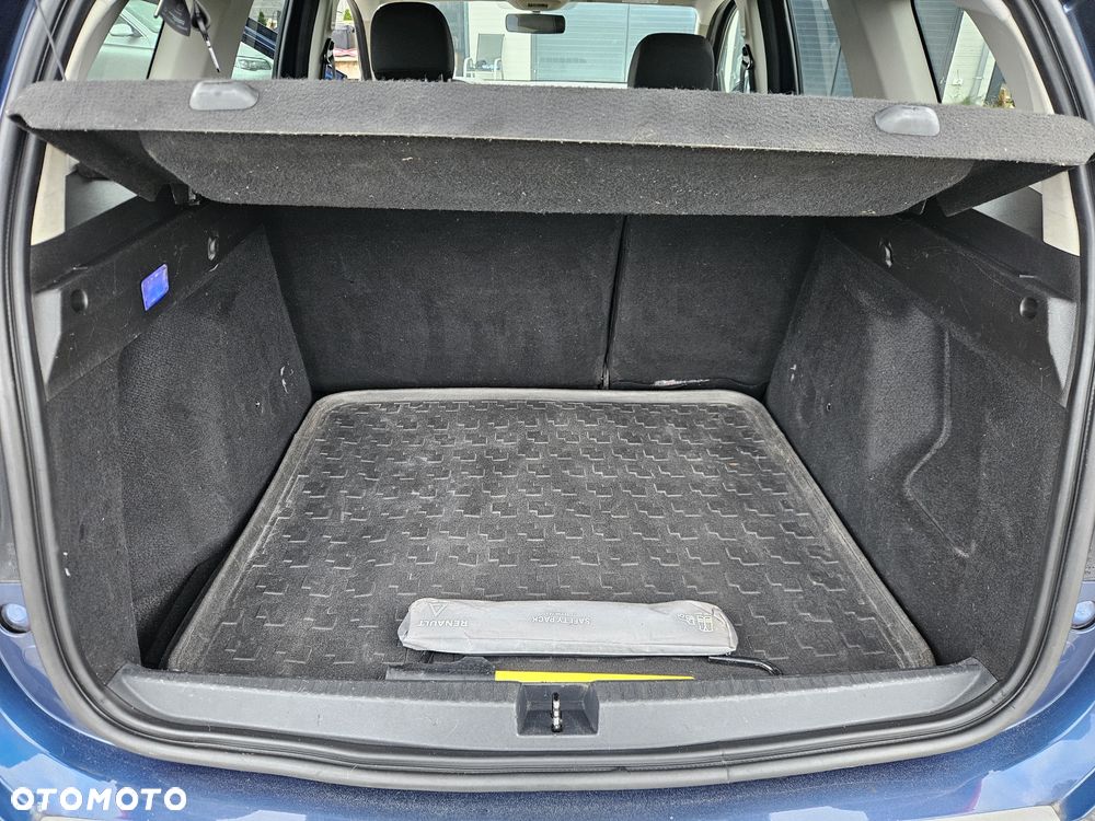 Dacia Duster 1.3 TCe FAP Techroad - 17