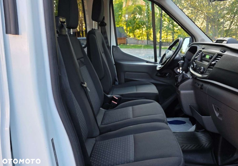 Ford Transit - 22