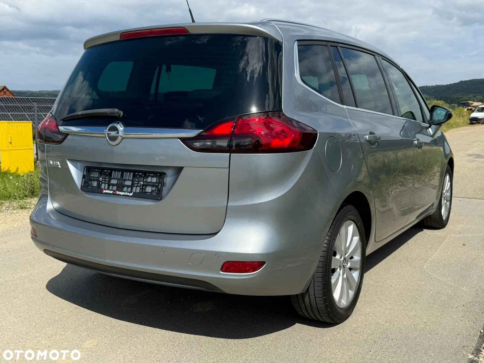 Opel Zafira - 11