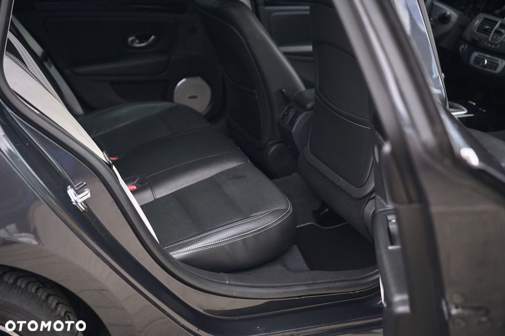 Renault Laguna 2.0 dCi Bose Edition - 13