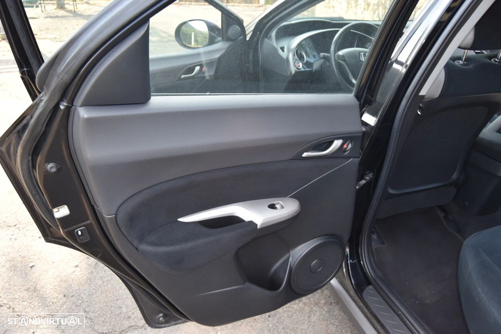 Honda Civic 1.8 Sport - 14