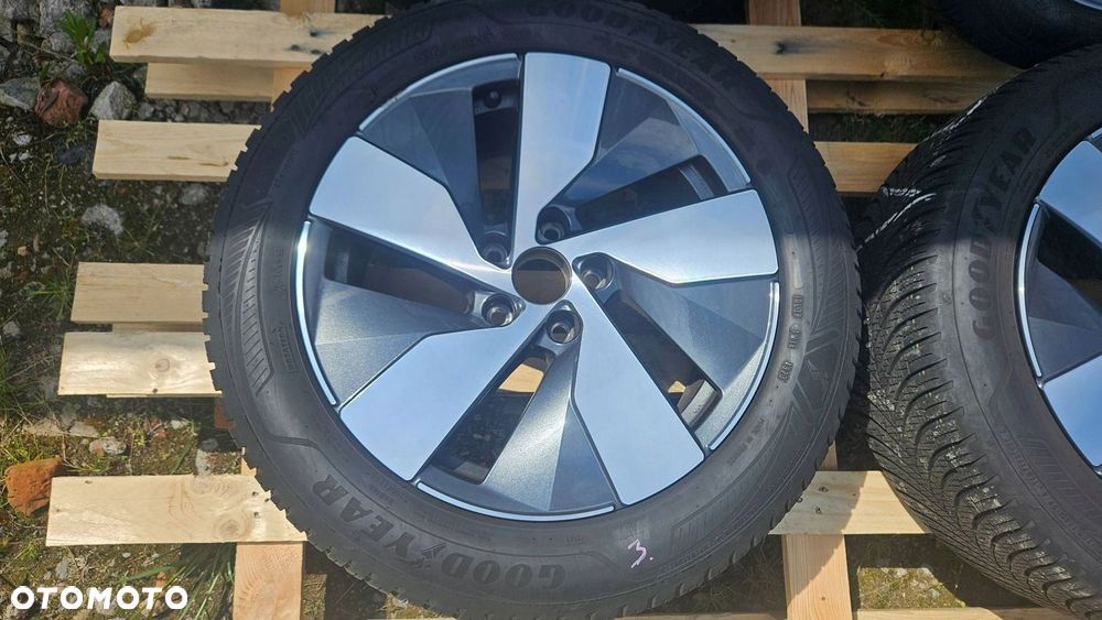 FELGI ALUMINIOWE VW PASSAT 17 7.5J ET41 3J0601025K OPONY ZIMA 215/55/17 - 2