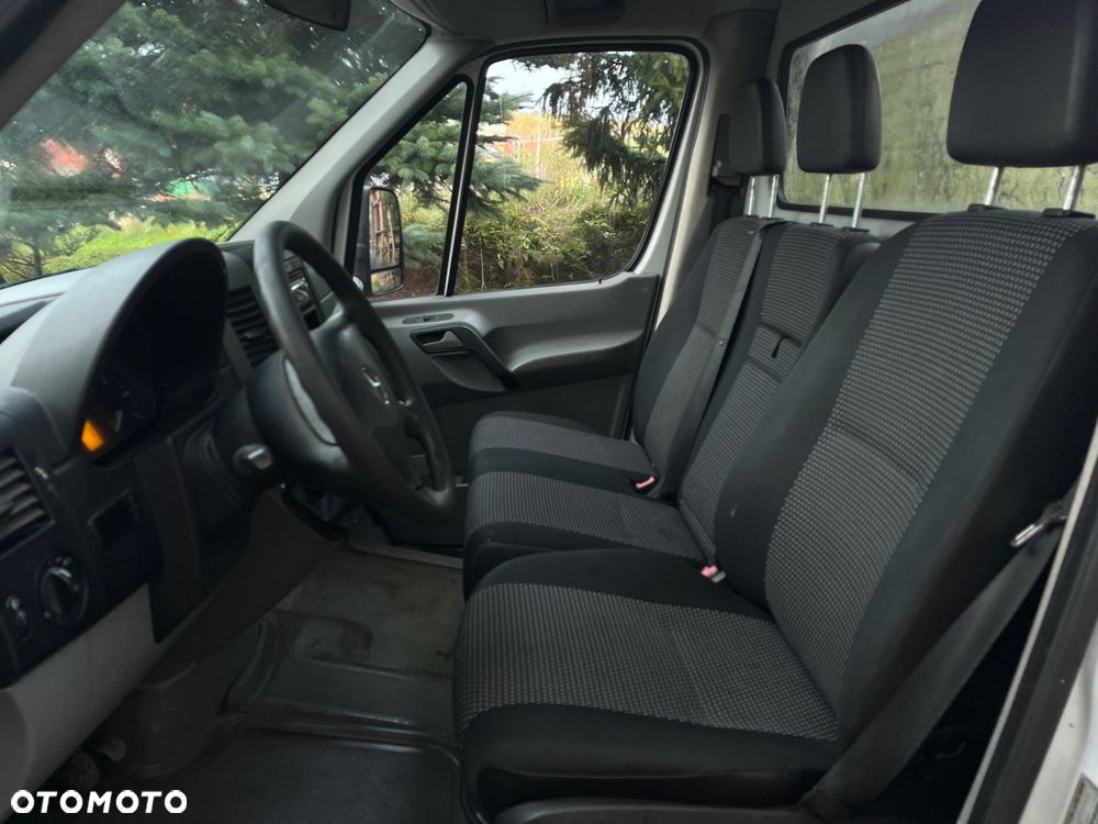 Mercedes-Benz Sprinter - 6