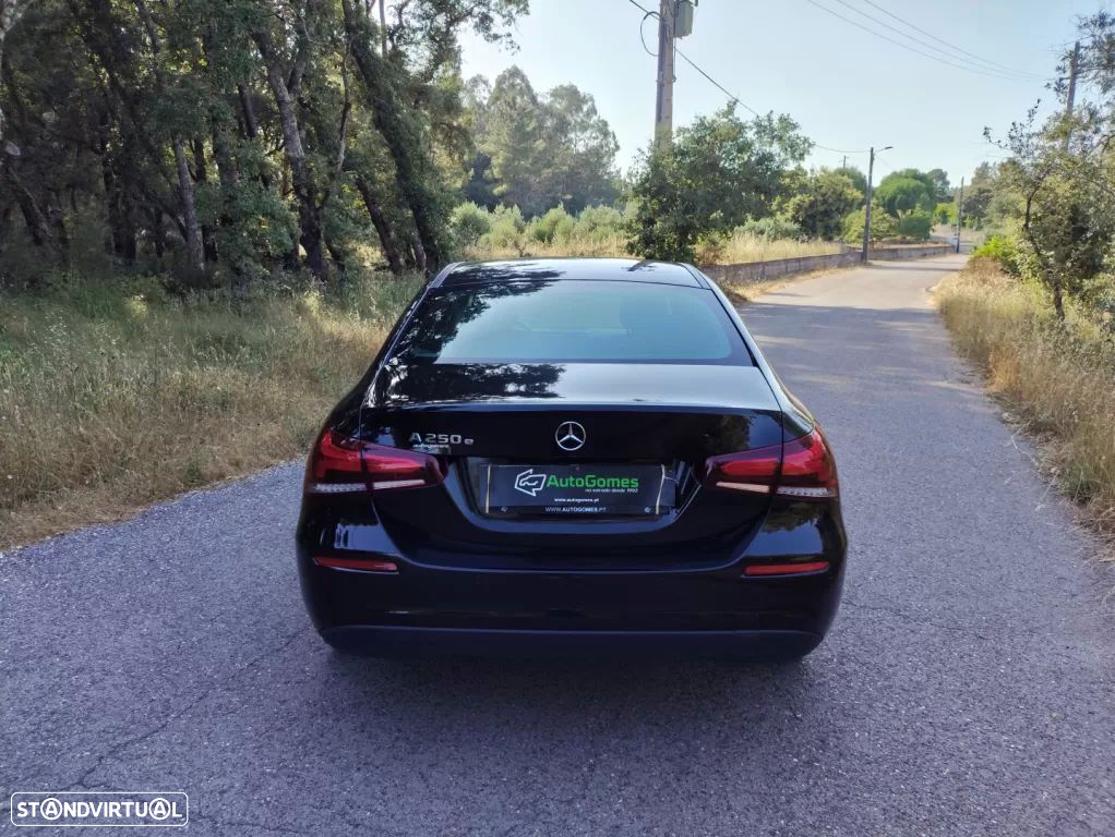 Mercedes-Benz A 250 Limousine e Progressive - 13