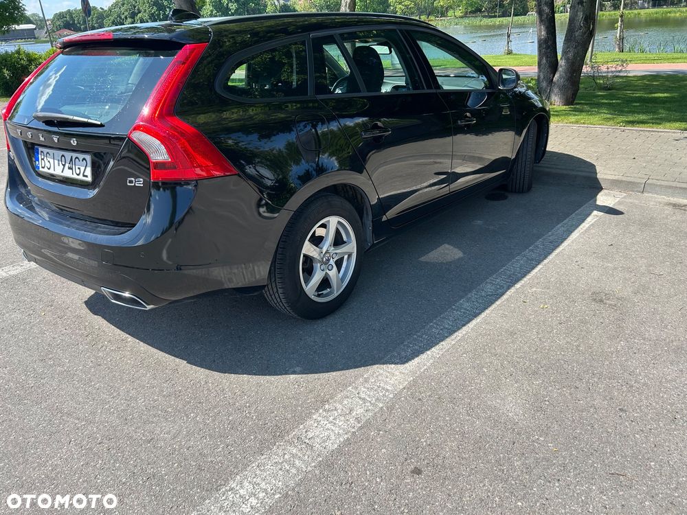 Volvo V60 D2 Kinetic - 4
