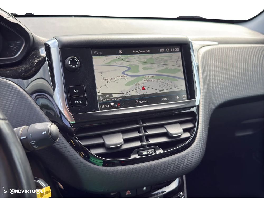 Peugeot 2008 PureTech 110 GPF Stop&Start EAT6 Allure - 13