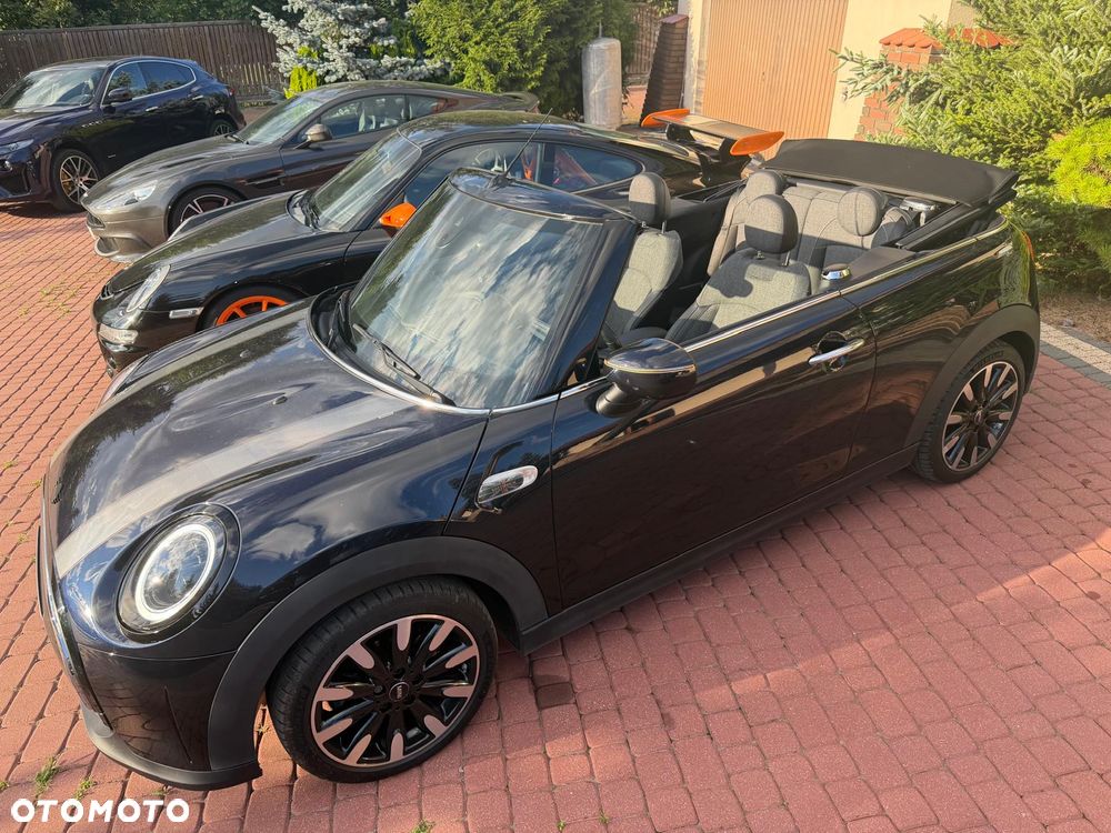 MINI Cooper Anniversary Edition - 27