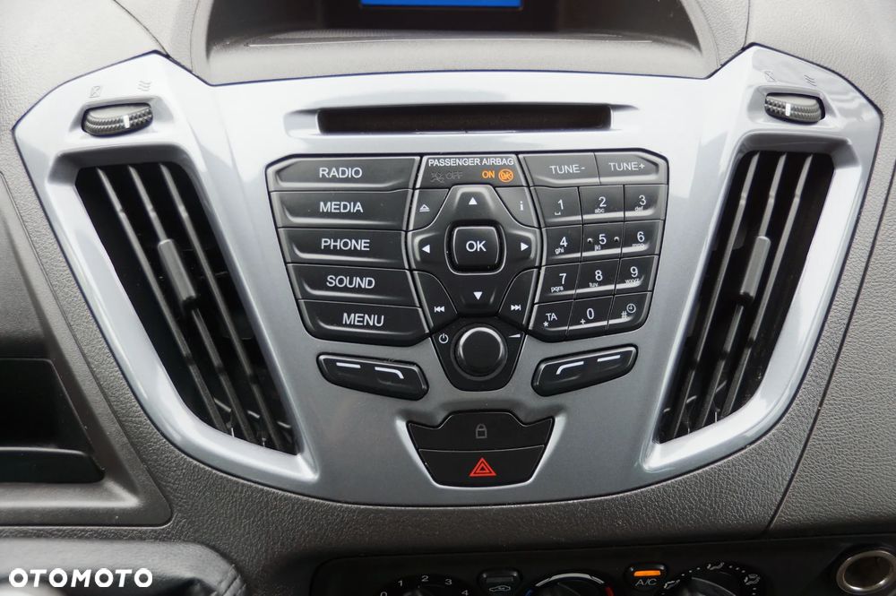 Ford Tourneo Custom 2.0 EcoBlue L2 Trend - 16