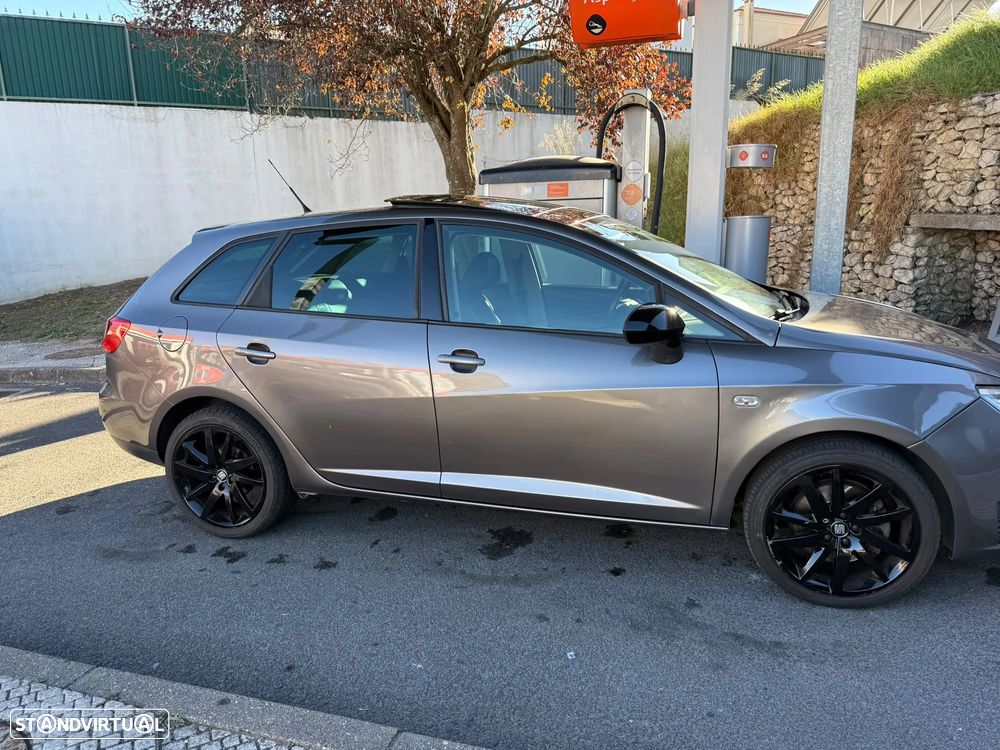 SEAT Ibiza ST 1.6 TDi FR 30 Anos - 3